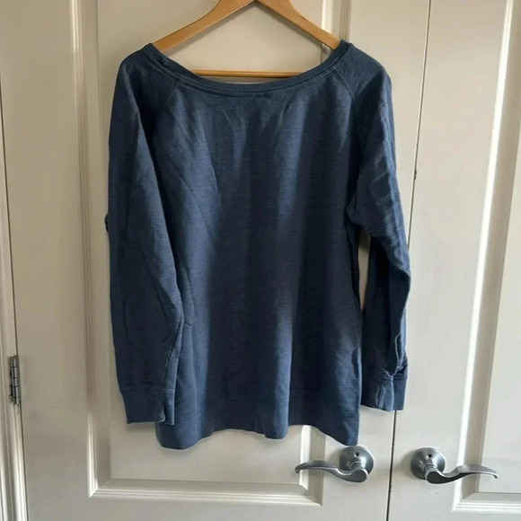 Funny sweater “apparently I have an attitude” - Picture 2 of 4